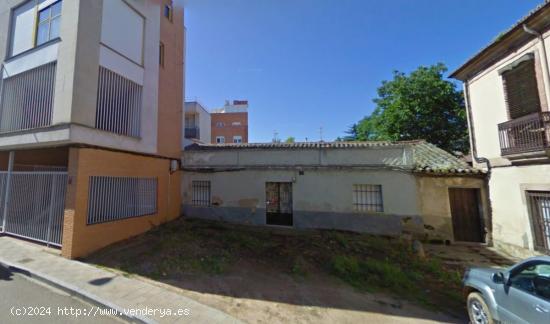  Urbis te ofrece un solar en Tejares, Salamanca - SALAMANCA 