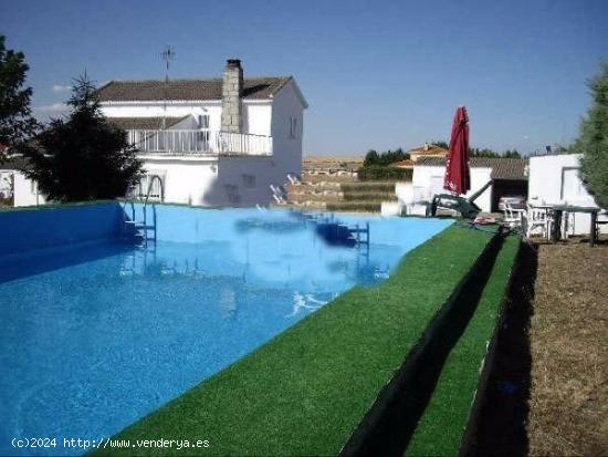 Urbis te ofrece un chalet en Arapiles, Salamanca. - SALAMANCA