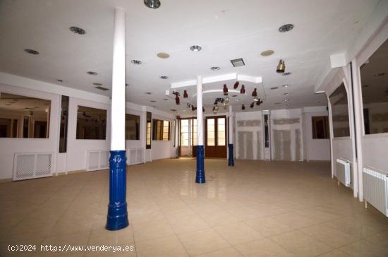 Urbis te ofrece un local comercial en venta en Béjar, Salamanca. - SALAMANCA