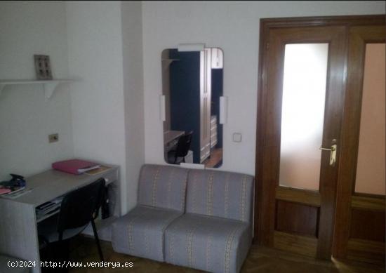 Urbis te ofrece un piso en venta en zona Vidal, Salamanca. - SALAMANCA