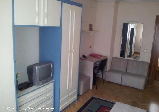 Urbis te ofrece un piso en venta en zona Vidal, Salamanca. - SALAMANCA