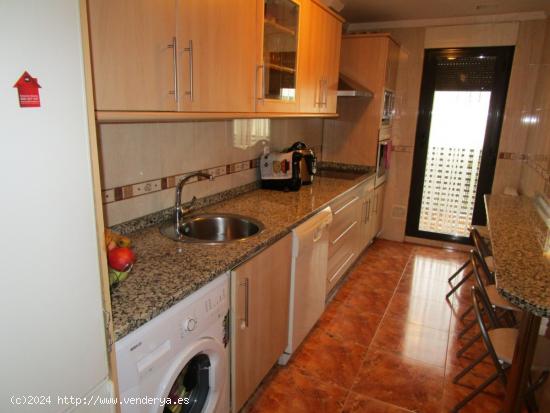 Urbis te ofrece un piso en venta en Guijuelo. - SALAMANCA