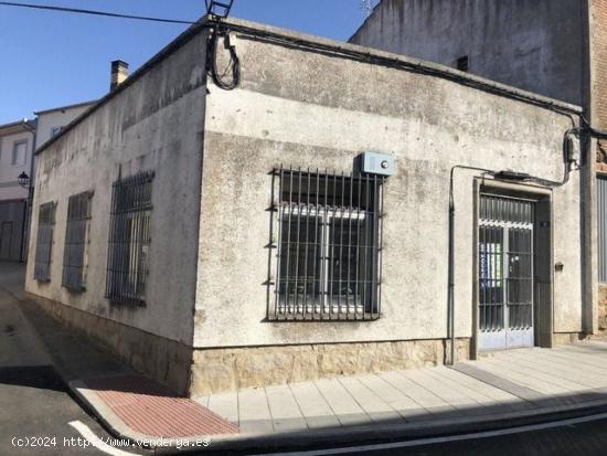 Urbis te ofrece un local en venta en Cantalpino, Salamanca. - SALAMANCA