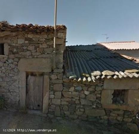 Urbis te ofrece un bonito adosado en venta en La Peña, Salamanca. - SALAMANCA