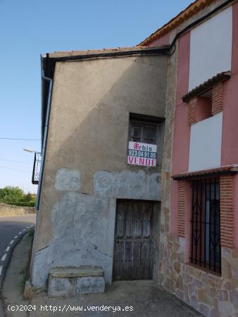 Urbis te ofrece una casa en venta en Escurial de la Sierra, Salamanca. - SALAMANCA