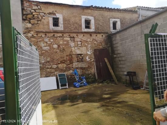 Urbis te ofrece una casa en venta en Ciudad Rodrigo, Salamanca. - SALAMANCA