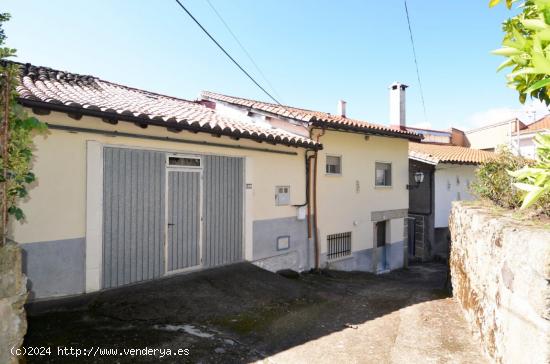 Urbis te ofrece una casa en venta en Las Casas del Conde, Salamanca. - SALAMANCA