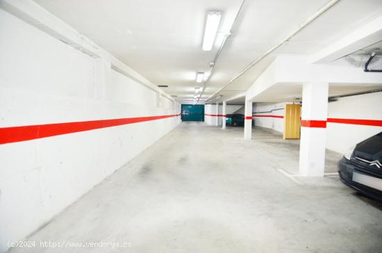 Urbis te ofrece plazas de garaje en venta en Villares de la Reina, Salamanca. - SALAMANCA