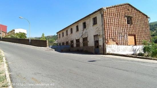 Urbis te ofrece un suelo con construcción en Béjar, Salamanca. - SALAMANCA