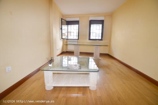 Urbis te ofrece un piso en planta baja en venta en Villares de la Reina, Salamanca. - SALAMANCA