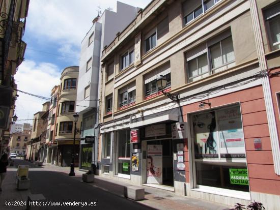 LOCAL COMERCIAL EN CENTRO HISTÓRICO DE GANDIA - VALENCIA