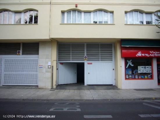 PLAZAS DE GARAJE EN VENTA EDIFICIO  LA ONCE. RONDA DEL PILAR - BADAJOZ