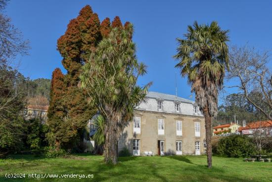 Casa solariega singular en venta en Culleredo - A CORUÑA