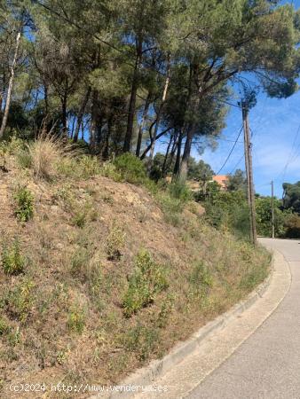 TERRENO URBANIZABLE CASTELLAR DEL VALLÈS - BARCELONA