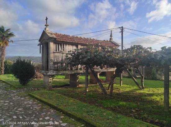 CASA EN VENTA EN TEO - A CORUÑA