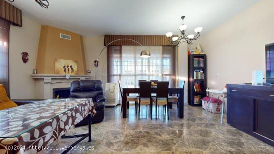 CASA INDEPENDIENTE EN ENCINAREJO ( CORDOBA ) - CORDOBA