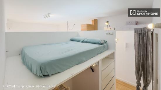 Soleado apartamento de 1 dormitorio en alquiler en Barcelona - BARCELONA