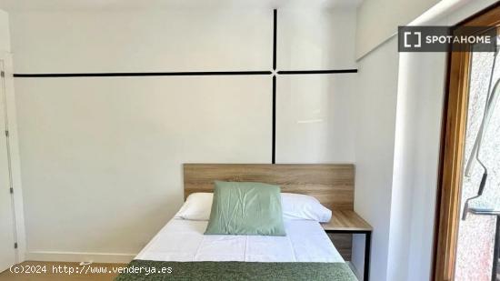 Se alquila habitación en un Coliving en Carabanchel - MADRID