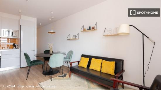 Apartamento entero de 1 dormitorio en Barcelona - BARCELONA