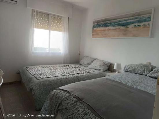  Piso de 3 dormitorios en alquiler en Valdezarza, Madrid - MADRID 