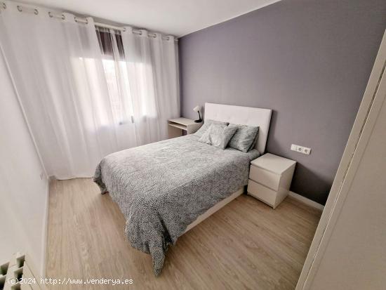  Se alquilan habitaciones en un piso de 4 habitaciones en Cerdanyola del Vallès, Barcelona - BARCELO 