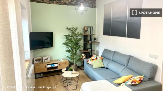 Habitación en piso compartido en Zaragoza - ZARAGOZA