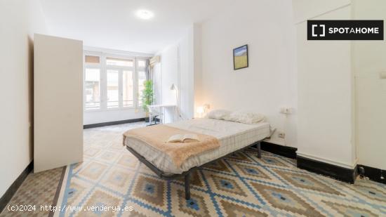 Habitación en piso compartido en valència - VALENCIA