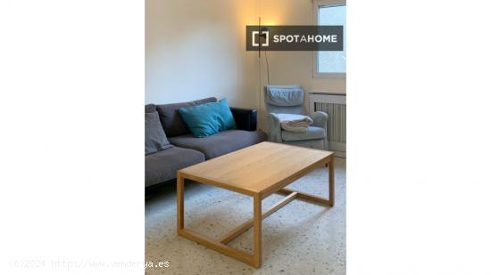 Apartamento de 2 dormitorios en alquiler en Centro, Granada - GRANADA