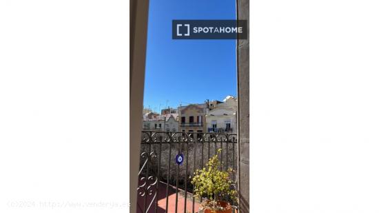 Piso de 2 habitaciones en alquiler en Sants-Montjuïc - BARCELONA