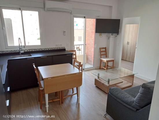  Apartamento de 2 dormitorios en alquiler en Patraix, Valencia. - VALENCIA 