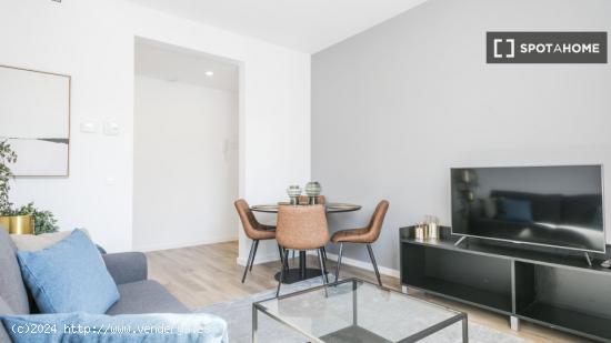 Apartamento entero de 1 dormitorio en Barcelona - BARCELONA