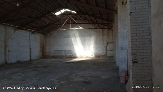 SE VENDE ALMACEN EN CASCO URBANO - CASTELLON