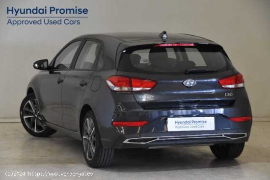 Hyundai i30 ( 1.5 DPI Klass SLX 110 )  - Lliçà De Vall