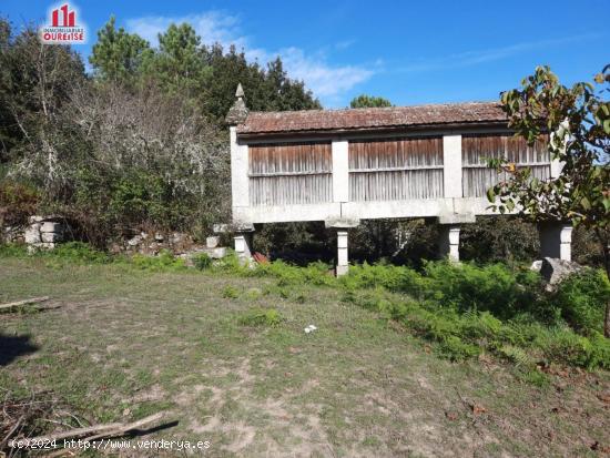 SE VENDE CASA PARA REFORMAR EN LA ZONA DE AMOEIRO - ORENSE