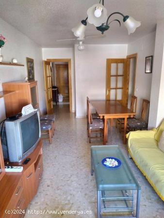 OPORTUNIDAD VIVIENDA 3 DORMITORIOS ZONA PRIVILEGIADA - ALMERIA