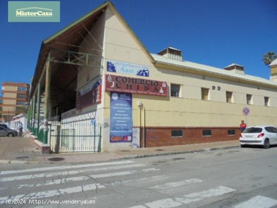 GRAN LOCAL COMERCIAL ZONA ZOOLOGICO - CADIZ