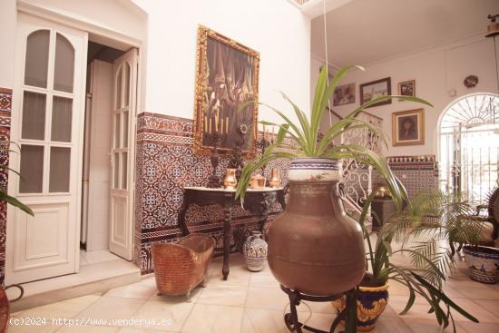 PRECIOSA CASA EN EL CENTRO DE AYAMONTE - HUELVA