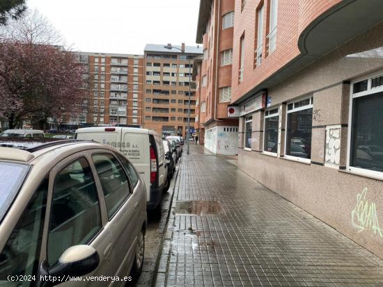 LOCAL COMERCIAL EN PARQUE TEMPLE- PONFERRADA - LEON