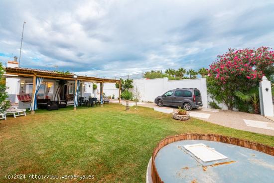 Magnífico Chalet en El Palmar - CADIZ