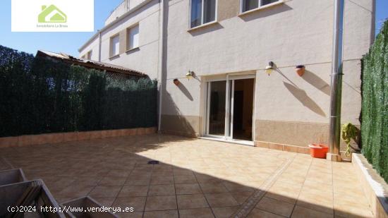 VENTA ADOSADO 4 HABITACIONES EN  MONFARRACINOS - ZAMORA