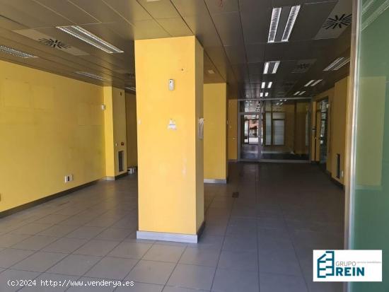 LOCAL COMERCIAL DE 323 M2 EN LEGANES - MADRID