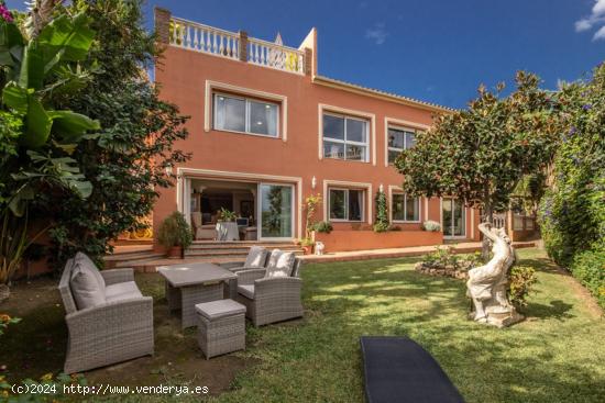  Villa única y clásica en Cerros de Aguila con vistas panorámicas al mar - MALAGA 