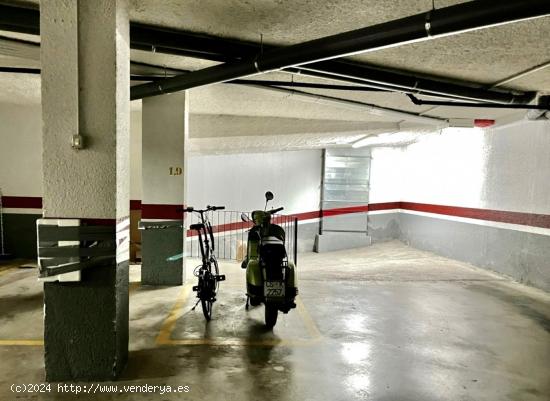 PLAZA DE APARCAMIENTO PARA MOTO EN AVENIDA PABLO RUIZ PICASSO - CASTELLON