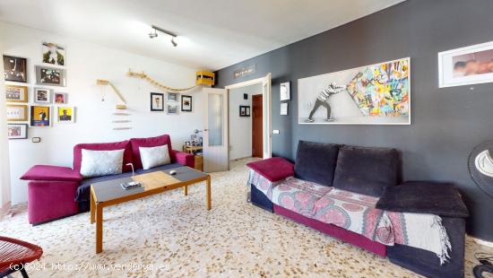 UNA BUENA  VIVIENDA EN AVENIDA OLLERIAS, CON EXCELENTE UBICACIÓN - CORDOBA