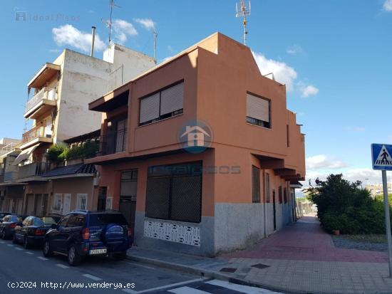 Casa unifamiliar en Santa Pola - ALICANTE