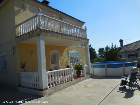 CASA EN LA CAMPIÑUELA - CORDOBA