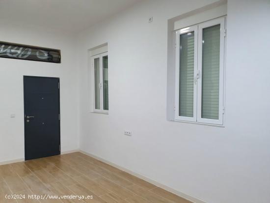 ¡¡IDEAL INVERSORES!! ¡¡PRECIOSO APARTAMENTO A PIE DE CALLE EN CIUDAD JARDIN!! - CORDOBA