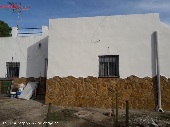 CASA CON TERRENO EN CERRO MURIANO - CORDOBA