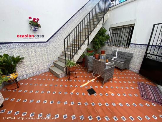 CASA DE 2 PLANTAS LISTA PARA ENTRAR A VIVIR - CORDOBA