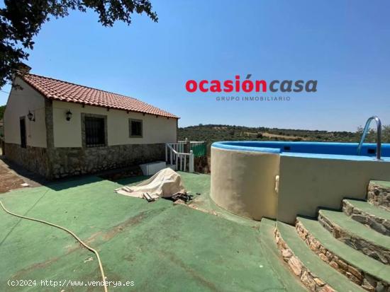  PARCELA CON CASA, PISCINA Y OLIVOS - CORDOBA 